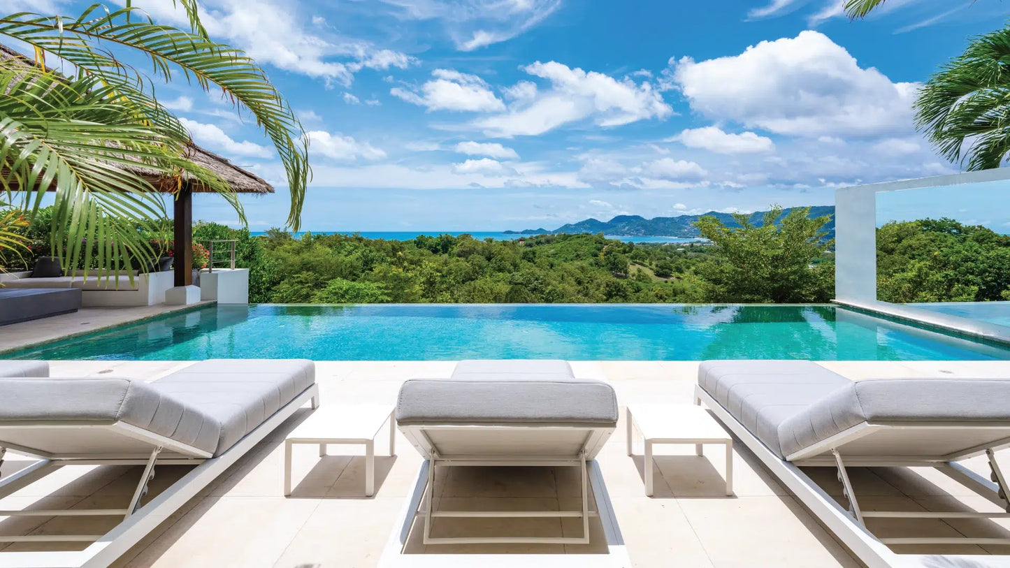 Seaview 5-bedrooms family villa with 12 meters infinity pool in Chaweng beach Koh Samui (Bbq area, yoga area)