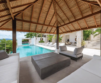 Seaview 5-bedrooms family villa with 12 meters infinity pool in Chaweng beach Koh Samui (Bbq area, yoga area)