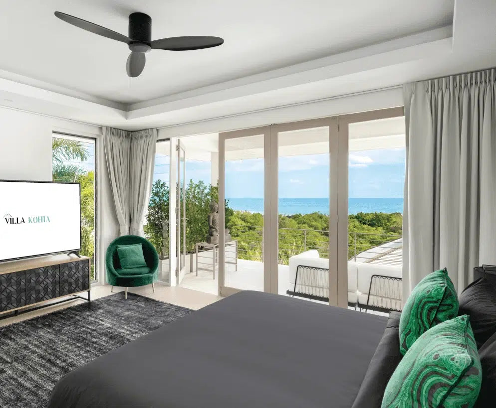 Seaview 5-bedrooms family villa with 12 meters infinity pool in Chaweng beach Koh Samui (Bbq area, yoga area)