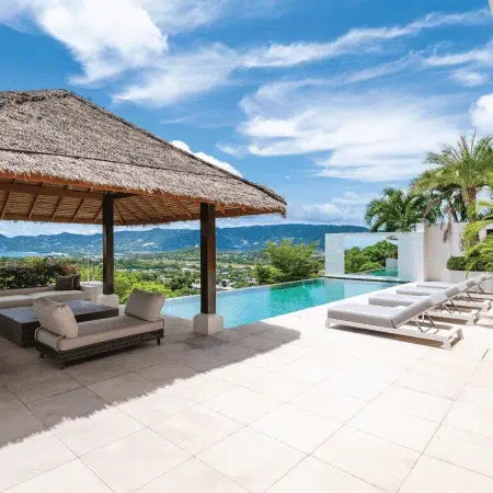 Seaview 5-bedrooms family villa with 12 meters infinity pool in Chaweng beach Koh Samui (Bbq area, yoga area)