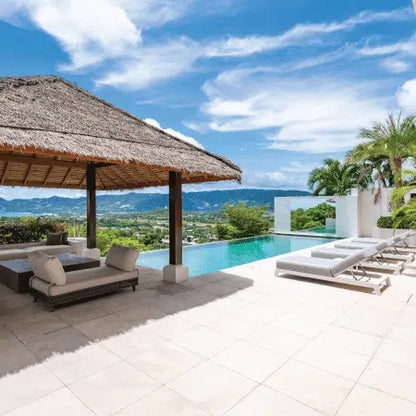 Seaview 5-bedrooms family villa with 12 meters infinity pool in Chaweng beach Koh Samui (Bbq area, yoga area)