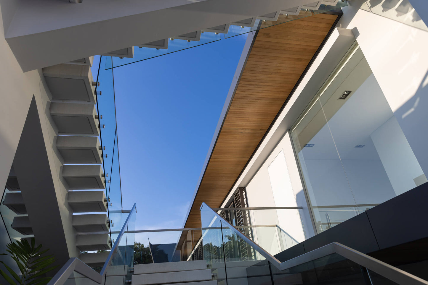 Beachfront 7-bedrooms with private beach villa in Cape Yamu (sauna, cinema room, game room, 2 infinity swimming pools, bar, BBQ)