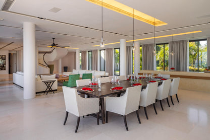 Beachfront 7-bedrooms with private beach villa in Cape Yamu (sauna, cinema room, game room, 2 infinity swimming pools, bar, BBQ)