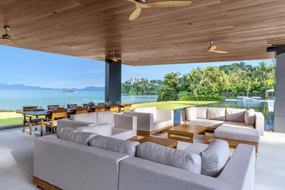 Beachfront 7-bedrooms with private beach villa in Cape Yamu (sauna, cinema room, game room, 2 infinity swimming pools, bar, BBQ)