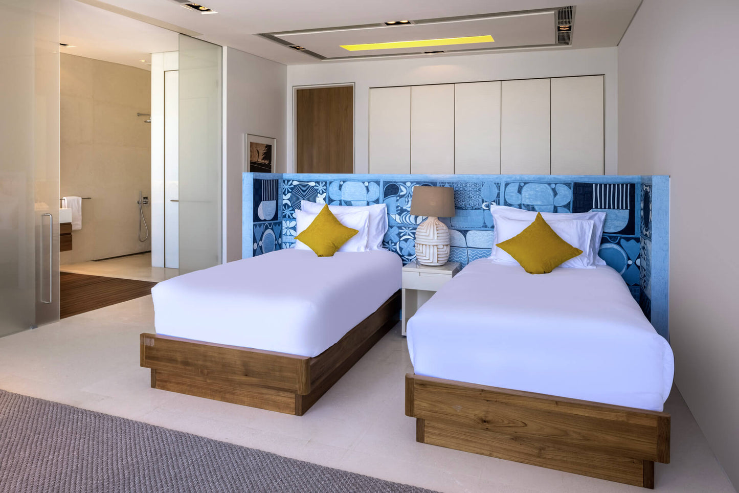 Beachfront 7-bedrooms with private beach villa in Cape Yamu (sauna, cinema room, game room, 2 infinity swimming pools, bar, BBQ)