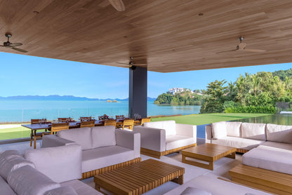 Beachfront 7-bedrooms with private beach villa in Cape Yamu (sauna, cinema room, game room, 2 infinity swimming pools, bar, BBQ)