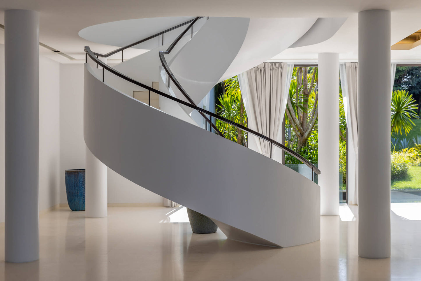 Beachfront 7-bedrooms with private beach villa in Cape Yamu (sauna, cinema room, game room, 2 infinity swimming pools, bar, BBQ)