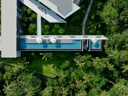 Seaview full service private 11-bedrooms villa in Kata beach (Poker room, dining room private chef japanese mediterranean and thai cuisine, makeup room, massage room, pickleball area, golf mini, cinema room, sundeck for yoga, private gym, kids pool)