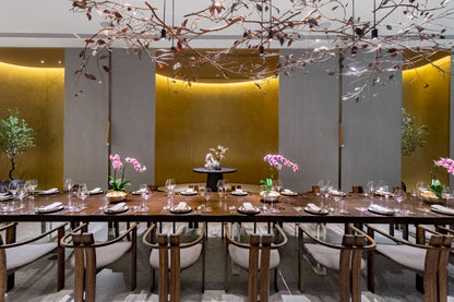 Seaview full service private 11-bedrooms villa in Kata beach (Poker room, dining room private chef japanese mediterranean and thai cuisine, makeup room, massage room, pickleball area, golf mini, cinema room, sundeck for yoga, private gym, kids pool)