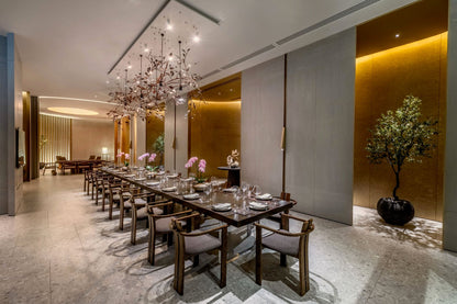 Seaview full service private 11-bedrooms villa in Kata beach (Poker room, dining room private chef japanese mediterranean and thai cuisine, makeup room, massage room, pickleball area, golf mini, cinema room, sundeck for yoga, private gym, kids pool)