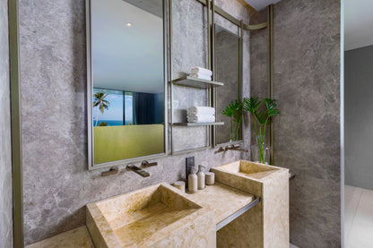 Seaview full service private 11-bedrooms villa in Kata beach (Poker room, dining room private chef japanese mediterranean and thai cuisine, makeup room, massage room, pickleball area, golf mini, cinema room, sundeck for yoga, private gym, kids pool)