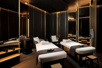 Seaview full service private 11-bedrooms villa in Kata beach (Poker room, dining room private chef japanese mediterranean and thai cuisine, makeup room, massage room, pickleball area, golf mini, cinema room, sundeck for yoga, private gym, kids pool)