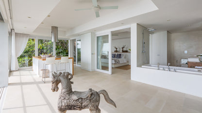 Seaview 6-bedrooms sunset side villa on the rock in Taling Ngam beach (up to 60 guest events, big bedrooms, clifftop infinity pool, private big gym, huge living room)