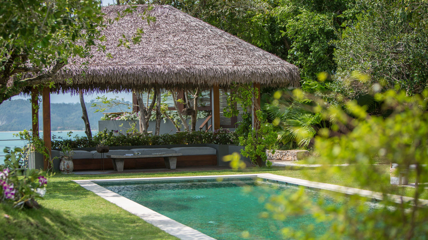 Seaview 6-bedrooms sunset side villa on the rock in Taling Ngam beach (up to 60 guest events, big bedrooms, clifftop infinity pool, private big gym, huge living room)