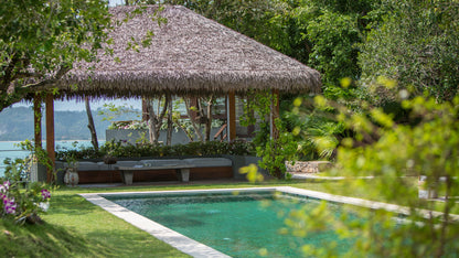 Seaview 6-bedrooms sunset side villa on the rock in Taling Ngam beach (up to 60 guest events, big bedrooms, clifftop infinity pool, private big gym, huge living room)