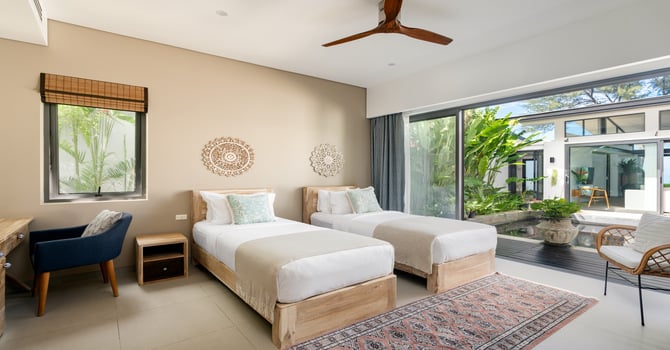 Beachfront 10-bedrooms villa in Natai beach (two 5-bd rooms villas next to each other, private beach, full service)