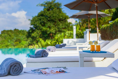 Seaview private 6-bedrooms villa in Cape Yamu (easy to travel by see from the villa, special place in nearby hotel for events)