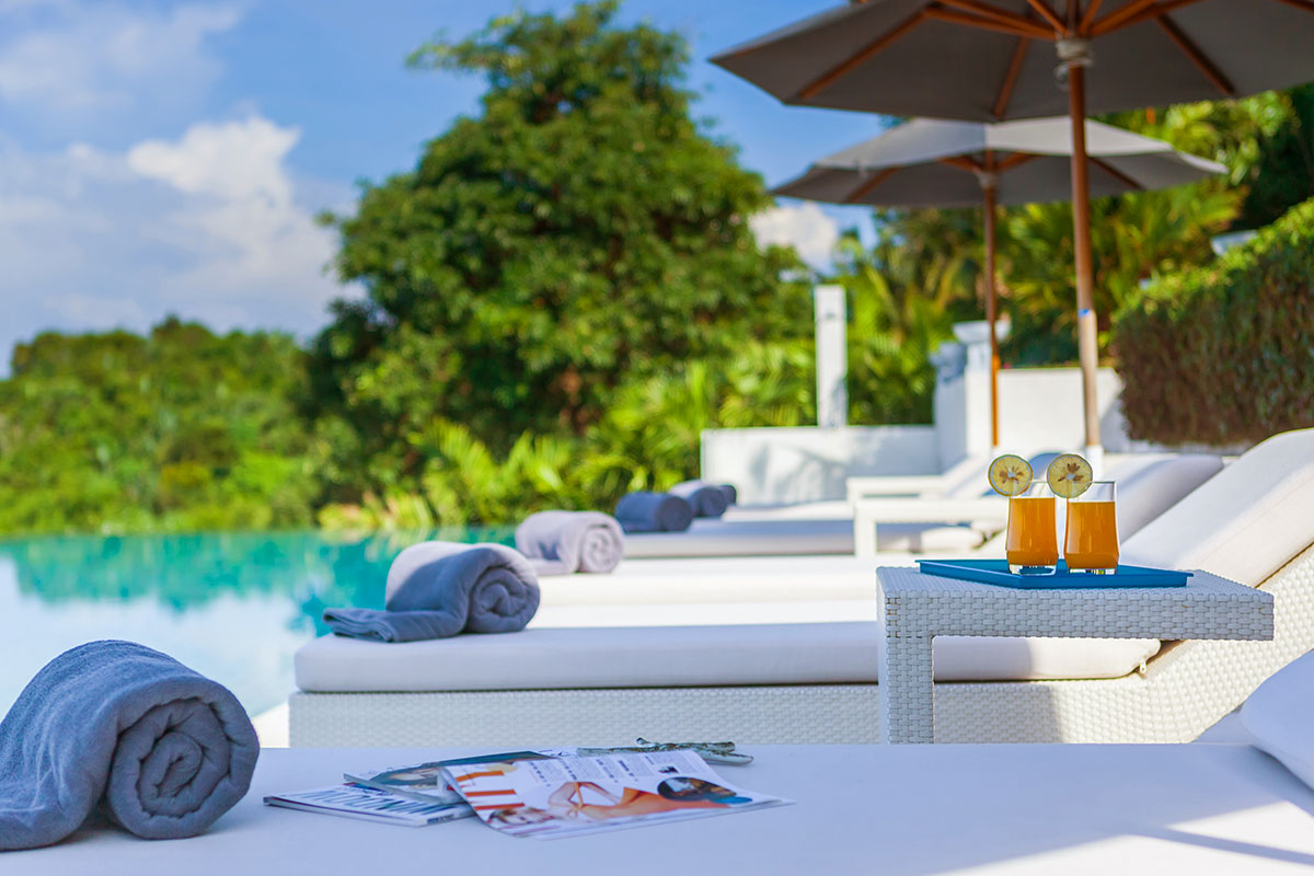 Seaview private 6-bedrooms villa in Cape Yamu (easy to travel by see from the villa, special place in nearby hotel for events)