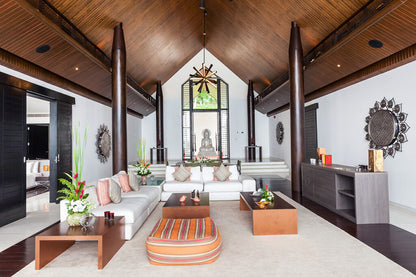 Seaview private 6-bedrooms villa in Cape Yamu (easy to travel by see from the villa, special place in nearby hotel for events)