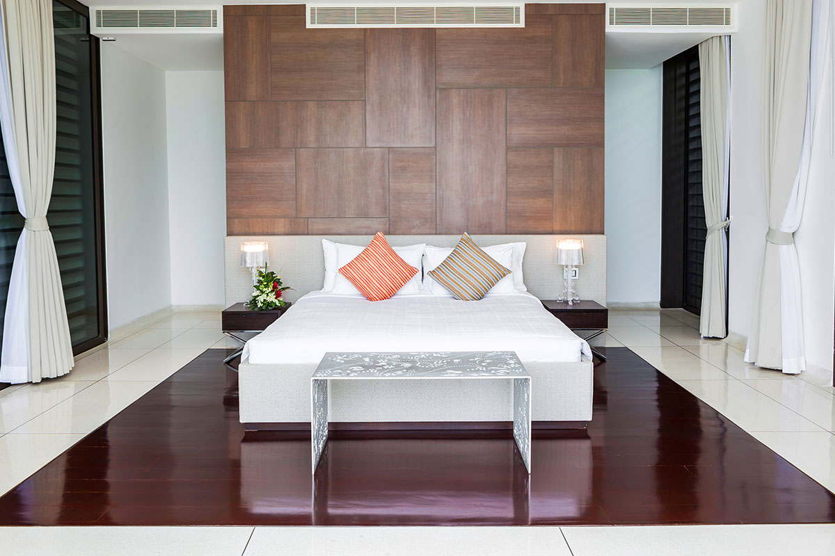 Seaview private 6-bedrooms villa in Cape Yamu (easy to travel by see from the villa, special place in nearby hotel for events)