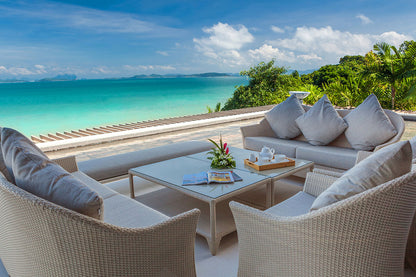 Seaview private 6-bedrooms villa in Cape Yamu (easy to travel by see from the villa, special place in nearby hotel for events)