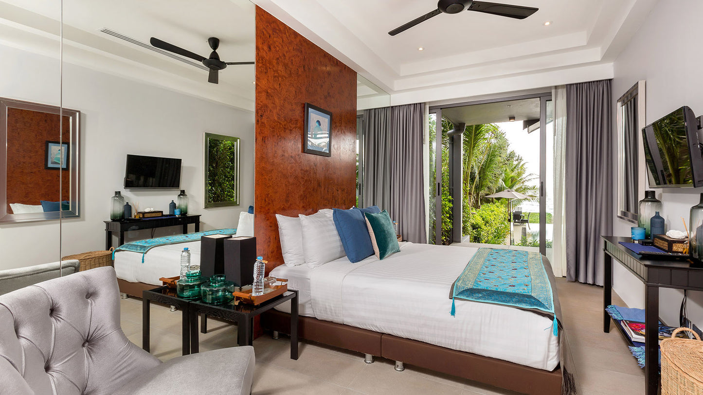 One-storey beachfront 4-bedrooms villa in Natai beach (perfect setting for relaxed holidays, family gatherings)