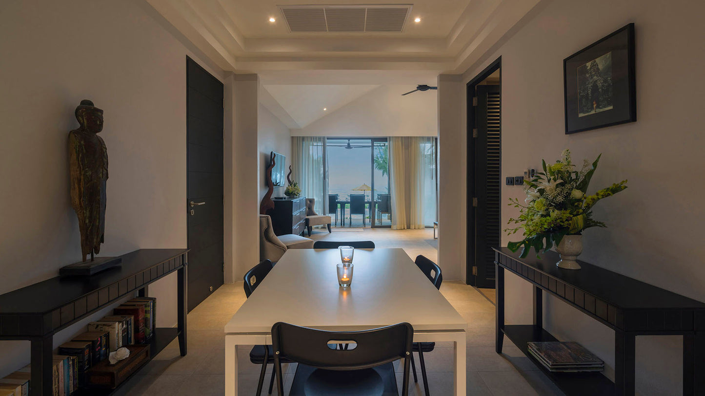 One-storey beachfront 4-bedrooms villa in Natai beach (perfect setting for relaxed holidays, family gatherings)