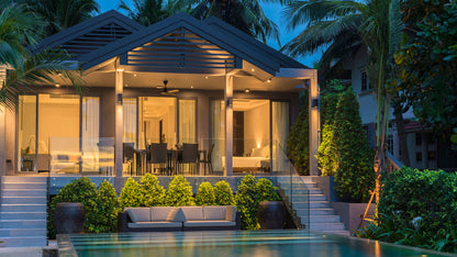 One-storey beachfront 4-bedrooms villa in Natai beach (perfect setting for relaxed holidays, family gatherings)