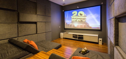 Seaview 5-bedrooms villa with infinity pool in Chaweng beach Koh Samui (private cinema, all service)