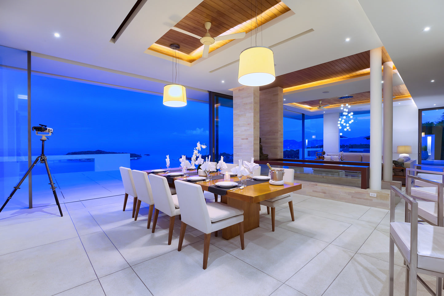 Seaview 5-bedrooms villa with infinity pool in Chaweng beach Koh Samui (private cinema, all service)