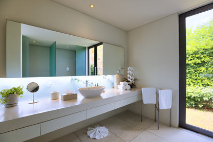 Seaview 5-bedrooms villa with infinity pool in Chaweng beach Koh Samui (private cinema, all service)