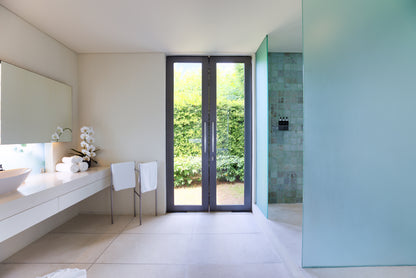 Seaview 5-bedrooms villa with infinity pool in Chaweng beach Koh Samui (private cinema, all service)