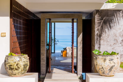 Seaview 5-bedrooms villa with infinity pool in Chaweng beach Koh Samui (private cinema, all service)