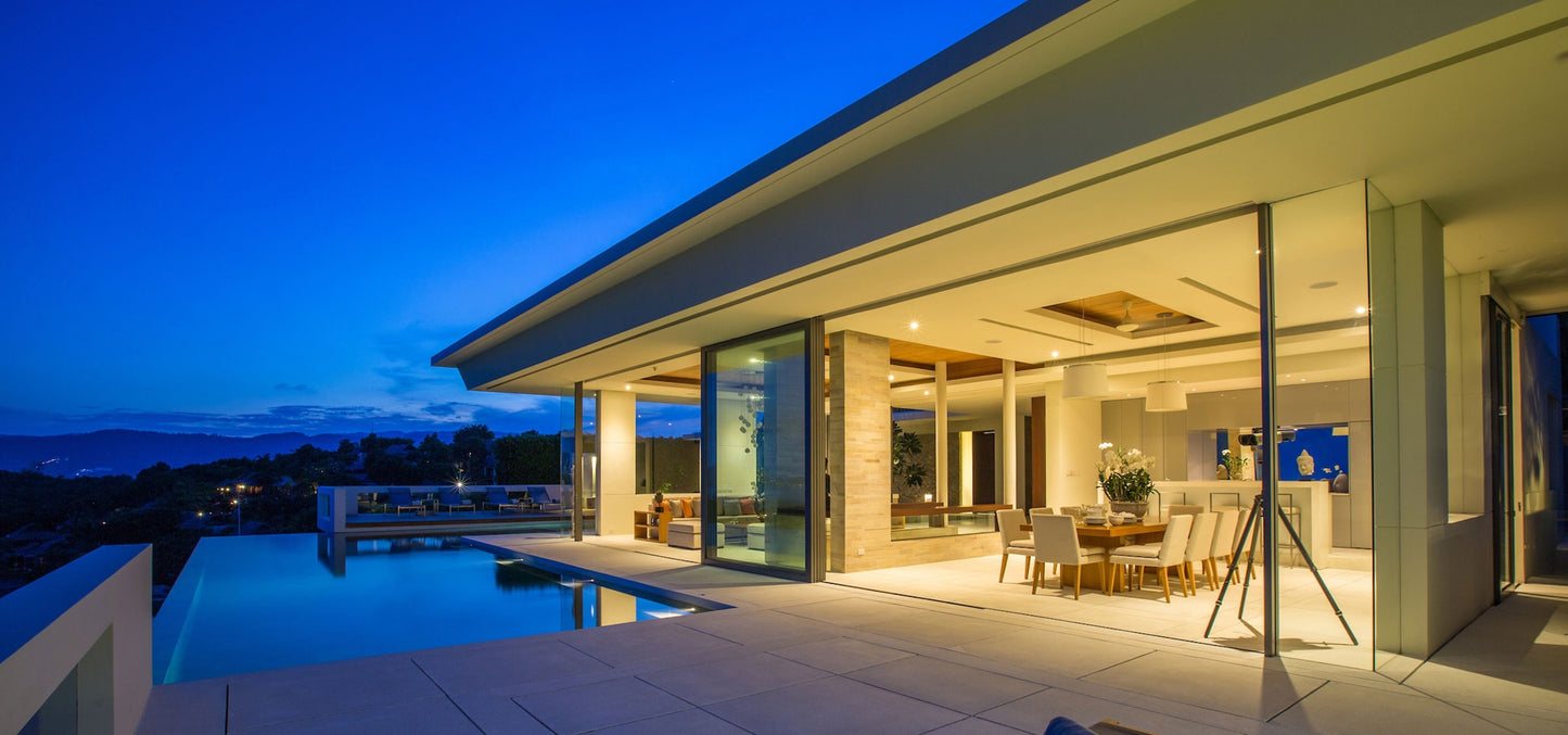 Seaview 5-bedrooms villa with infinity pool in Chaweng beach Koh Samui (private cinema, all service)