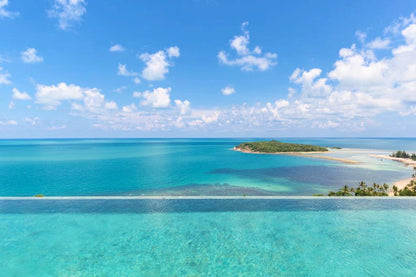 Seaview 5-bedrooms villa with infinity pool in Chaweng beach Koh Samui (private cinema, all service)