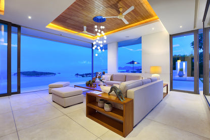 Seaview 5-bedrooms villa with infinity pool in Chaweng beach Koh Samui (private cinema, all service)