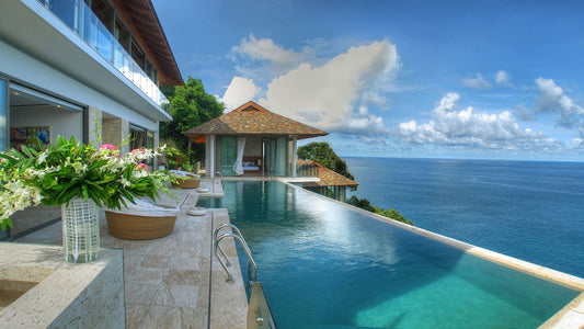 Seaview 6-bedrooms clifftop villa in Millionaire’s Mile Kamala beach (17.5 meters infinity pools with jacuzzi, private spa, fully staffed)