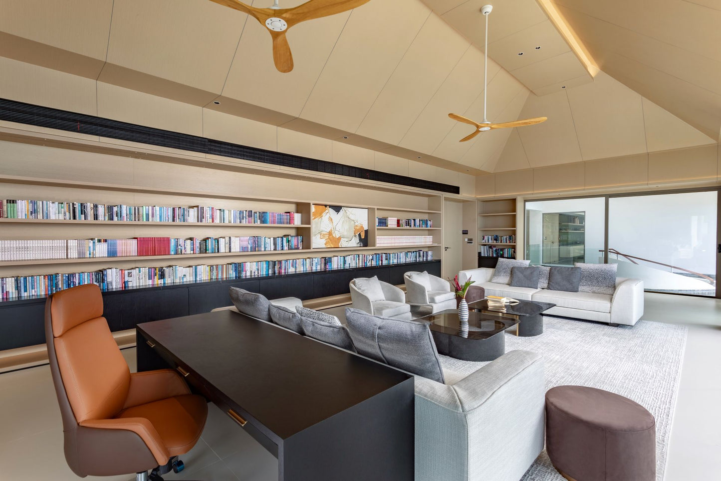 Seaview 12-bedrooms villa in Millionaire’s Mile Kamala beach (2 infinity pools, cinema, spa, gym, wine cellar)