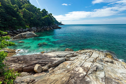 Seaview 12-bedrooms villa in Millionaire’s Mile Kamala beach (2 infinity pools, cinema, spa, gym, wine cellar)