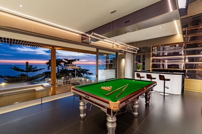 Seaview 12-bedrooms villa in Millionaire’s Mile Kamala beach (2 infinity pools, cinema, spa, gym, wine cellar)