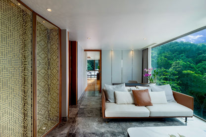 Seaview 12-bedrooms villa in Millionaire’s Mile Kamala beach (2 infinity pools, cinema, spa, gym, wine cellar)