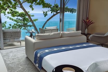 Seaview 12-bedrooms villa in Millionaire’s Mile Kamala beach (2 infinity pools, cinema, spa, gym, wine cellar)