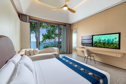 Seaview 12-bedrooms villa in Millionaire’s Mile Kamala beach (2 infinity pools, cinema, spa, gym, wine cellar)
