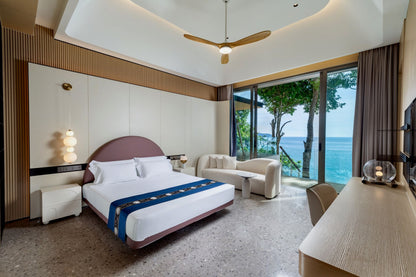 Seaview 12-bedrooms villa in Millionaire’s Mile Kamala beach (2 infinity pools, cinema, spa, gym, wine cellar)