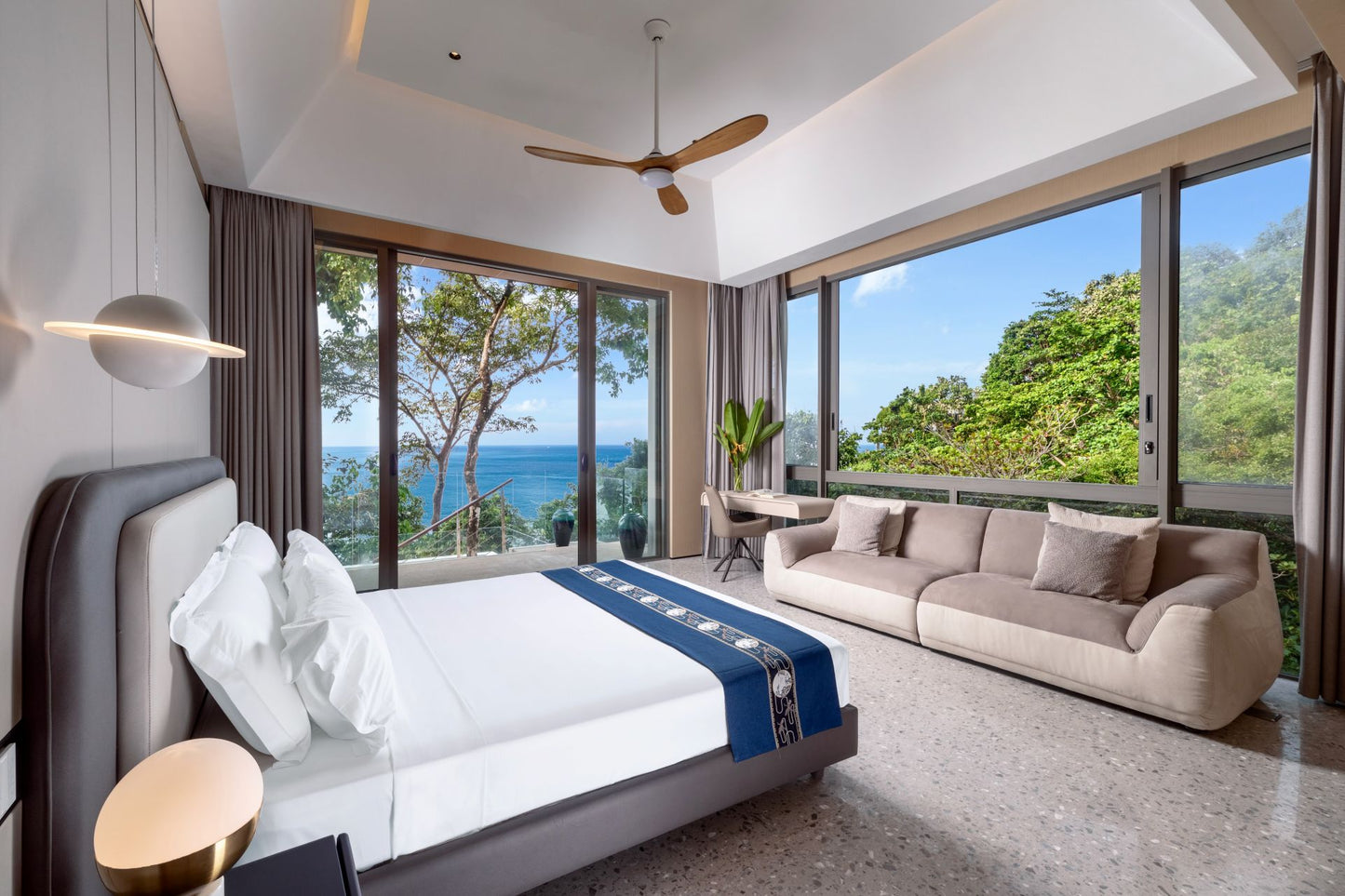 Seaview 12-bedrooms villa in Millionaire’s Mile Kamala beach (2 infinity pools, cinema, spa, gym, wine cellar)