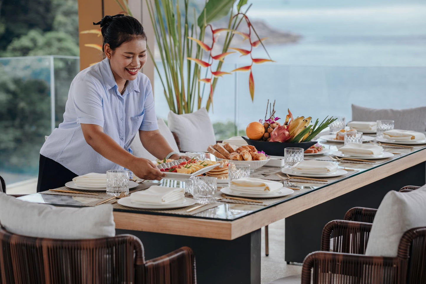 Seaview 12-bedrooms villa in Millionaire’s Mile Kamala beach (2 infinity pools, cinema, spa, gym, wine cellar)