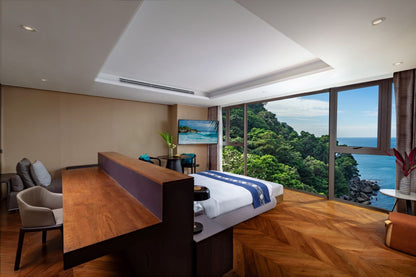 Seaview 12-bedrooms villa in Millionaire’s Mile Kamala beach (2 infinity pools, cinema, spa, gym, wine cellar)