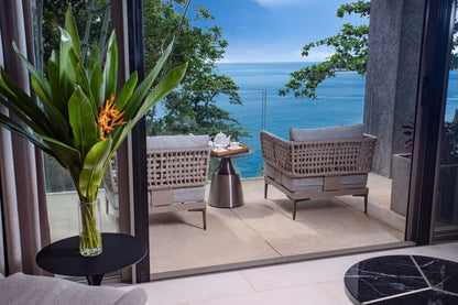 Seaview 12-bedrooms villa in Millionaire’s Mile Kamala beach (2 infinity pools, cinema, spa, gym, wine cellar)