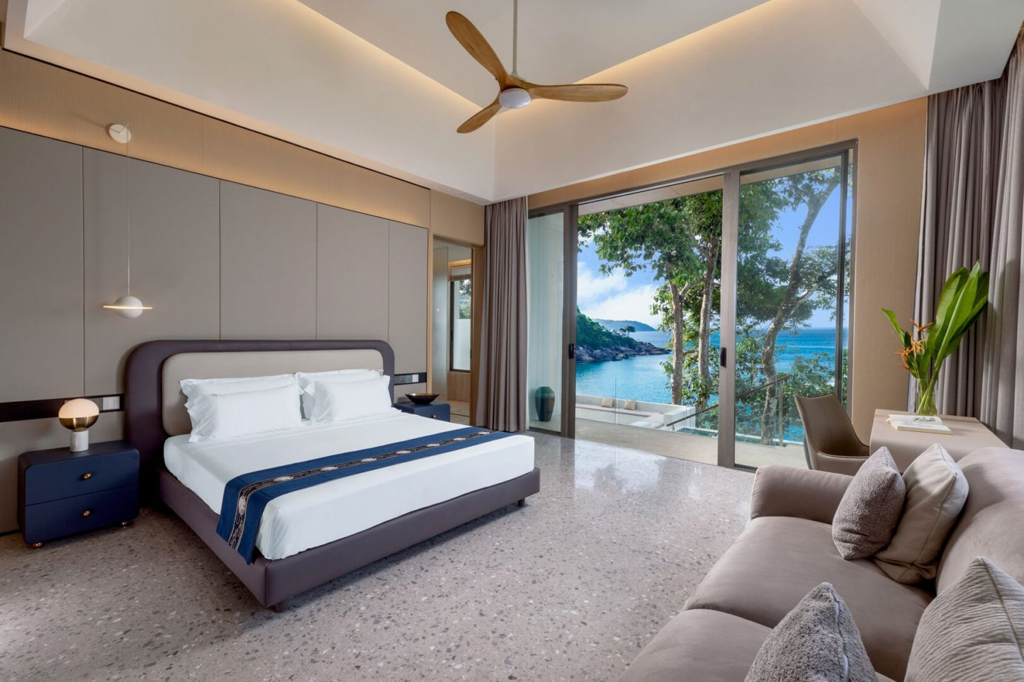 Seaview 12-bedrooms villa in Millionaire’s Mile Kamala beach (2 infinity pools, cinema, spa, gym, wine cellar)