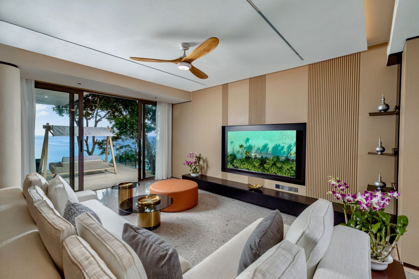 Seaview 12-bedrooms villa in Millionaire’s Mile Kamala beach (2 infinity pools, cinema, spa, gym, wine cellar)